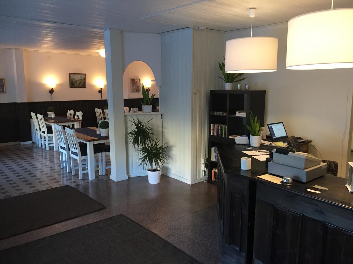 Hoejdens Lagprishotell Mönsterås Dış mekan fotoğraf